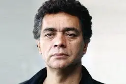 چنگیز وثوقی در بیمارستان بستری است + عکس و ویدئو