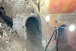 خانه مجلل ۱۸۰۰ ساله زیر یک مدرسه کشف شد 