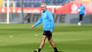 سرمربی تیم ملی نیوزلند: دیدارهای دشواری پیش رو داریم، اما پیروزی در این مسابقات ممکن است