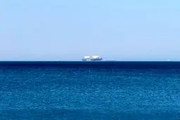 توقیف یک کشتی فرانسوی در بندر الجزایر

