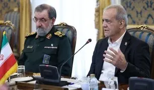 پزشکیان در دیدار با مقامات کشورهای همسایه : از هر تفاهمی که به وحدت کشورهای اسلامی منجر شود حمایت می کنیم 