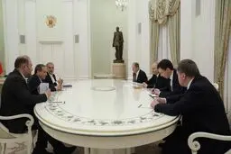 Araghchi meets Putin in Moscow
