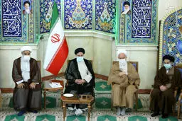 نه می‌توانیم توقف کنیم و نه اجازه عقب‌گرد داریم