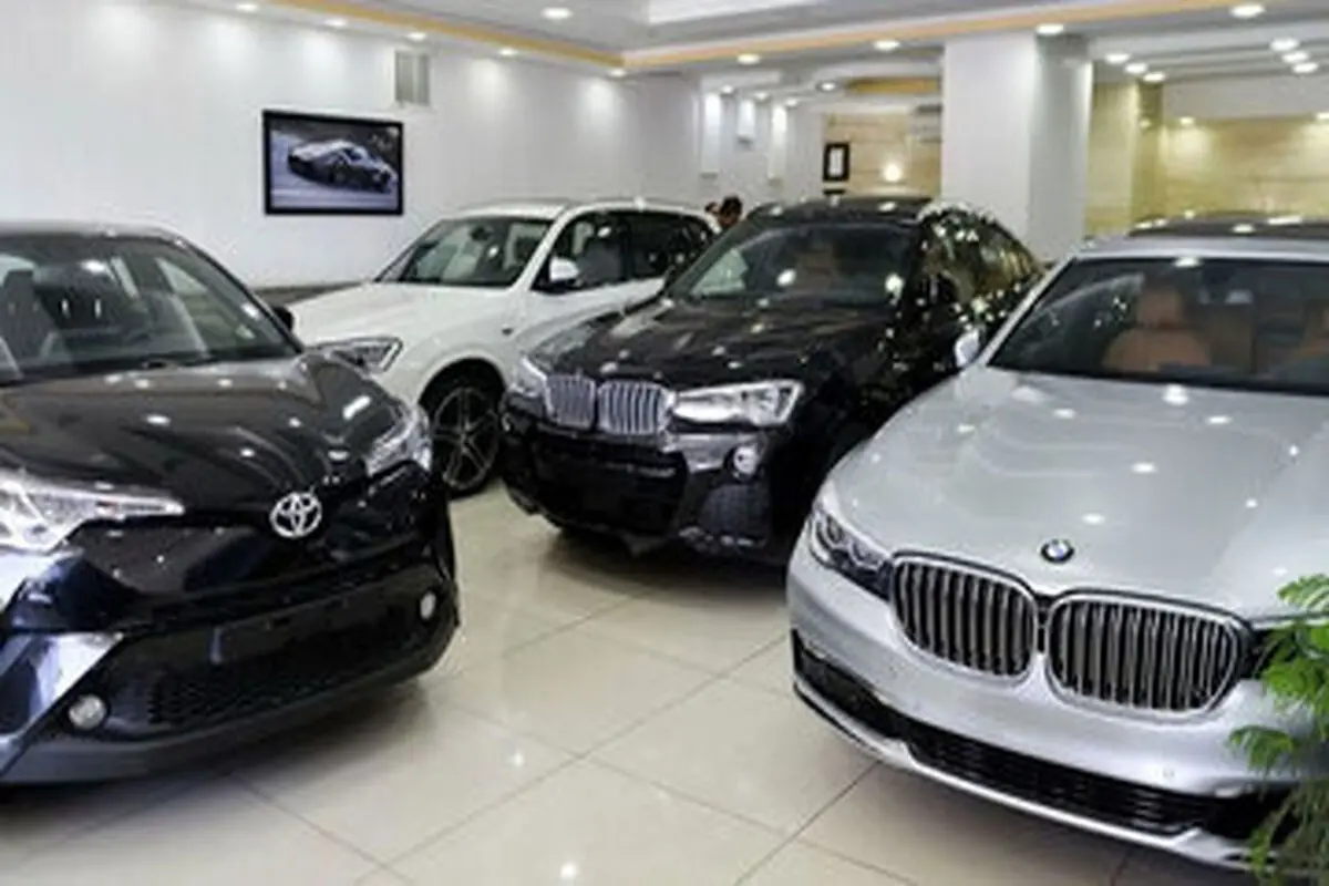 قیمت خودرو در سرازیری سقوط + جدول