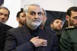 عکس دیده‌نشده از جلسه خصوصی سردار قاسم سلیمانی با رهبر شهید