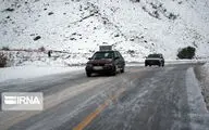 بارش ۱۱ سانتی متر برف در جاده چالوس
