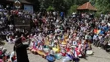 تصاویر جالب از جشن فردینه ماه در روستای کندلوس