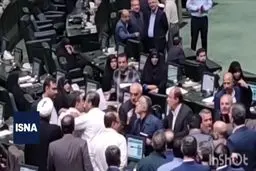 از خط‌و‌نشان کشیدن تا حمایت از دولت

