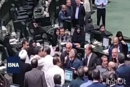 از خط‌و‌نشان کشیدن تا حمایت از دولت

