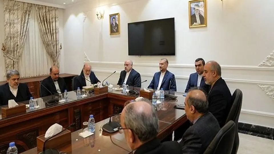 Iran FM stresses expanding economic, trade ties with Lebanon