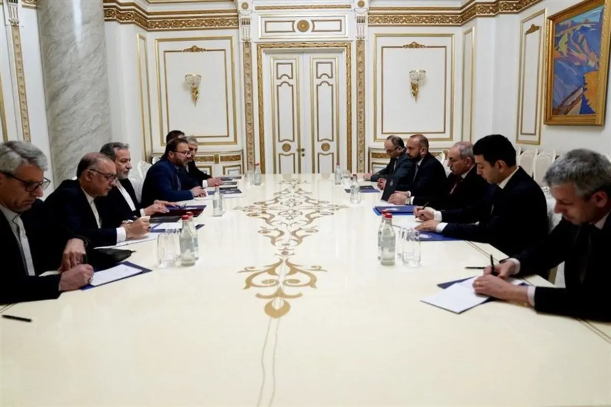 دیدار عراقچی با نخست وزیر ارمنستان+ویدئو
