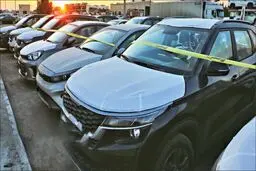 بلوک ۵۰۰ میلیونی برای خودرویی که نمی‌دانید چیست ؛ ابهامات واردات خودرو در ایران!
