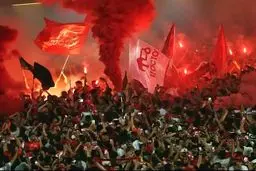 شادی هواداران تراکتور پس ار صعود تیم شان+ ویدئو

