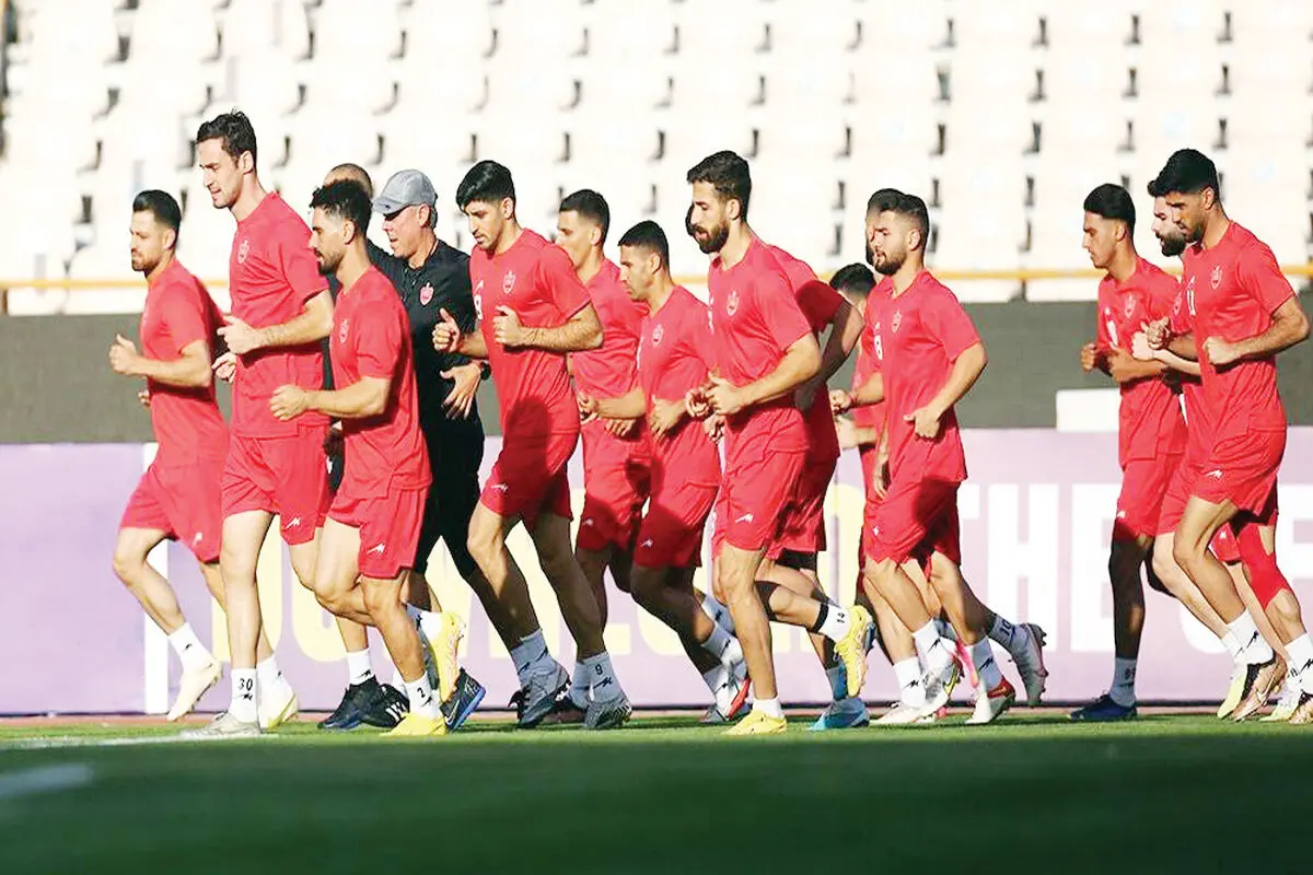 صعود پرسپولیس فقط با صدرنشینی؟