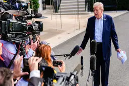 چرخش ترامپ در پرونده اپستین