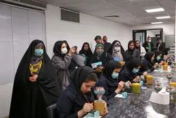 صنایع‌دستی آقاجانی بزرگ‌ترین خط تولید صنایع‌دستی فیروزه‌کوب در خاورمیانه است