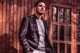 کاسبی جالب ستاره استقلالی در خیابان‌های برزیل