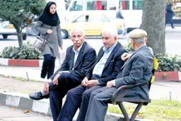 ‌ افزایش سن بازنشستگی هم مشکل صندوق‌ها را حل نمی‌کند
