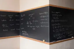 در ستایش دانش دقیق
