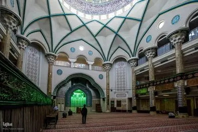 مسجد امام صادق(ع) میدان فلسطین تهران