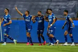 چهارمین برد متوالی استقلال در شب شکست‌ناپذیری نکونام