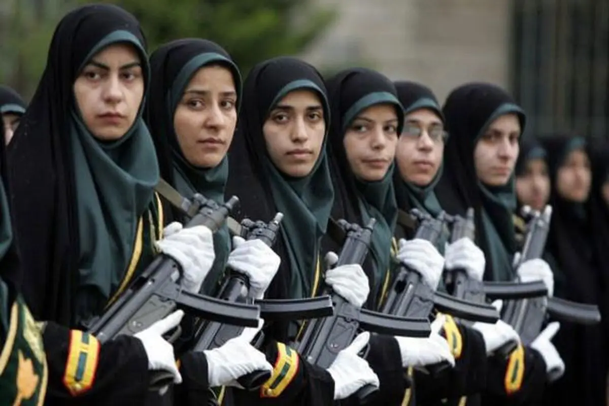 استقبال از کارزار سربازی برای دختران +عکس


