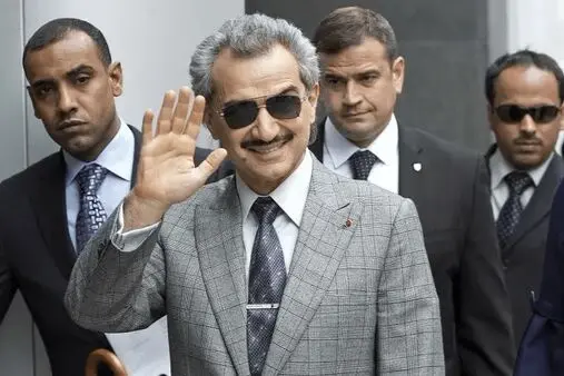 هوادار متمول الهلال عربستان را خرید