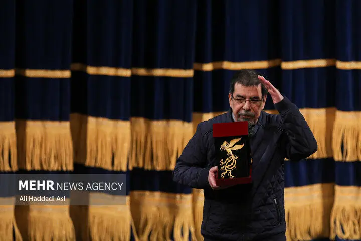 اعتراف حاتمی کیا در «خاک سرخ»؛ رمزی که ناگشوده باقی ماند!