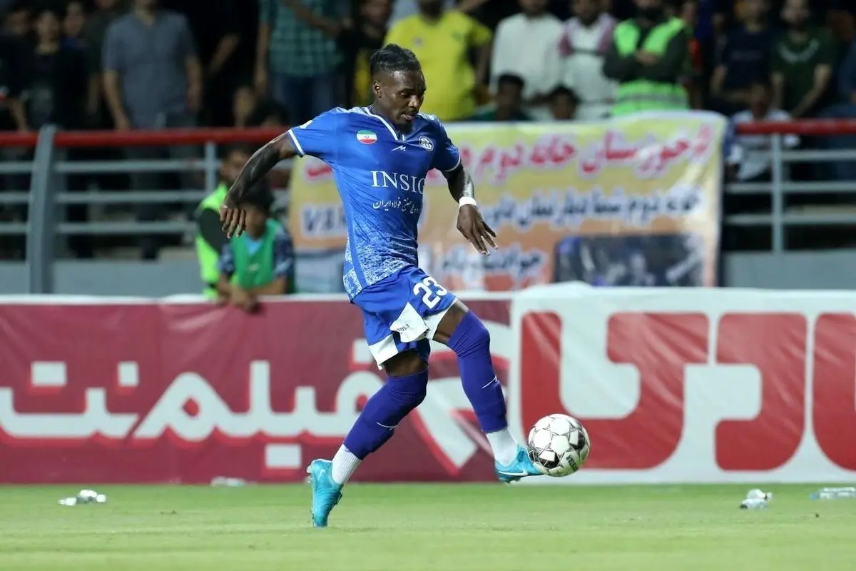 بیفوما رسما به پرسپولیس پیوست
