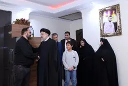 درخواست رئیسی از ۴ خانواده شهید امنیت

