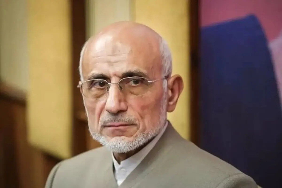 روزنامه اصولگرا: میرسلیم آدم قدکوتاهی است 