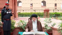 ادای احترام ابراهیم رئیسی به اقبال لاهوری