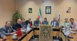 اصناف و بازاریان در تمام فراز و نشیب‌ها در کنار مردم هستند
