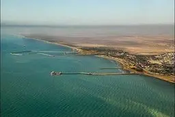 در جزیره خارک چه خبر است ؟ + عکس