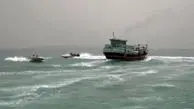 ۴ فروند شناور در دریای عمان توقیف شد/ انهدام ۲ باند بزرگ قاچاق اسلحه و مواد مخدر

