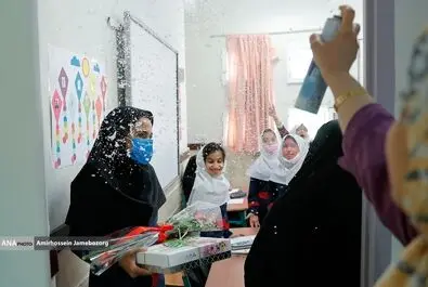 بزرگداشت هفته معلم در دبستان دخترانه استثنایی سرور