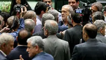 بنزین گران می‌شود؟/ روایت دو نماینده از صحبت های پزشکیان در جلسه غیرعلنی مجلس

