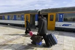 پرداخت  وجه کنسلی بلیت قطار ۴۰ روزه شد / اعتراض مسافران