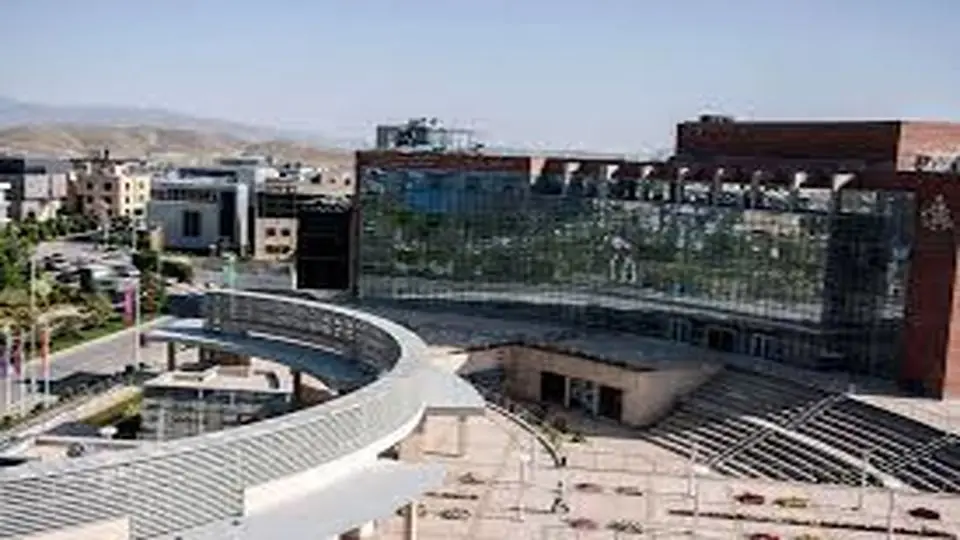 بازار از دل دانشگاه