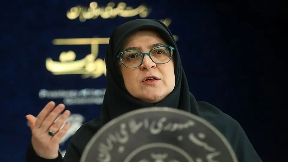 سخنگوی دولت: به هیچ عنوان برخورد سلبی تند با دانشجوی دختر علوم و تحقیقات نشد 