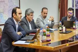 دعوت بی‌پاسخ تامین اجتماعی در نشست بیمه اجباری رانندگان پلتفرمی