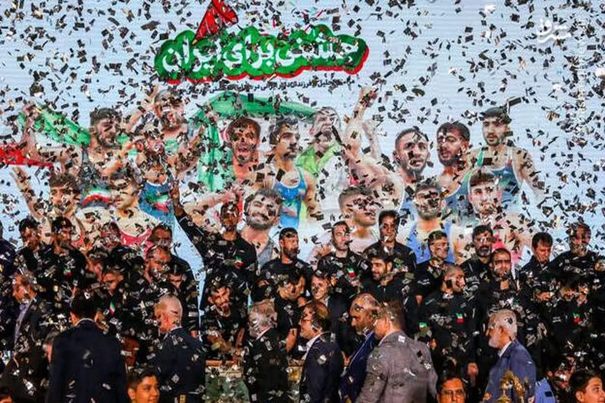  دبیر: ورزش ما خوب است اما سیاه‌نمایی می‌کنند