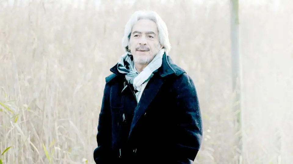 خندیدن در دل هراس
