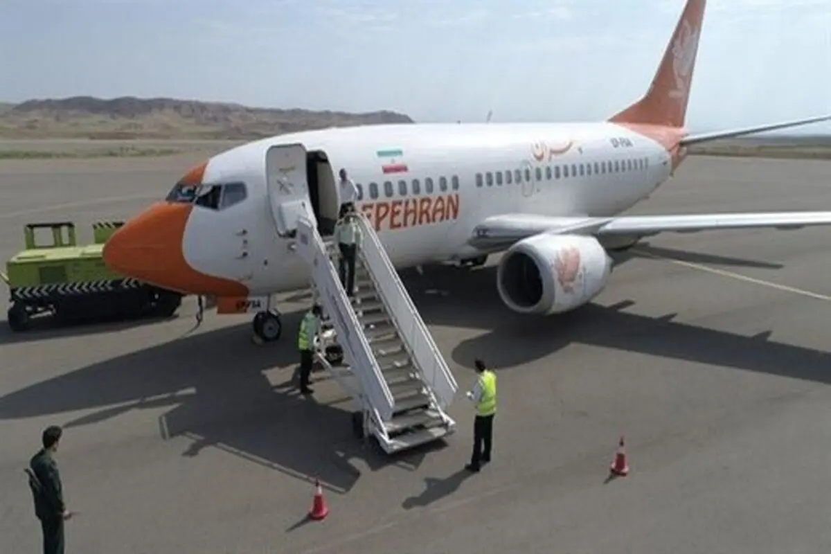 ترکیدن ۲ لاستیک عقب هواپیمای پرواز تهران - مشهد پس از فرود 