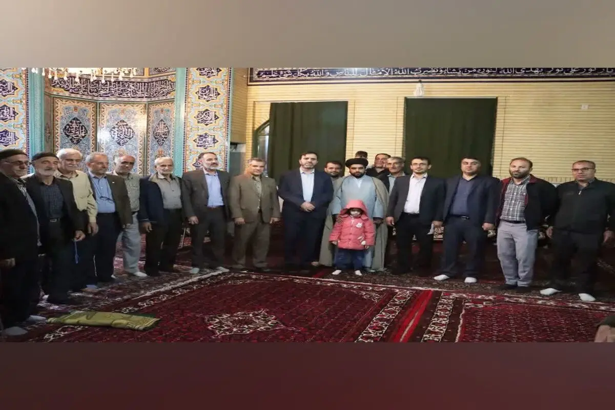 در حد توان و بودجه ای که در اختیار داریم برای توسعه و آبادانی مناطق محروم می‌ کوشیم