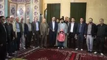 در حد توان و بودجه ای که در اختیار داریم برای توسعه و آبادانی مناطق محروم می‌ کوشیم