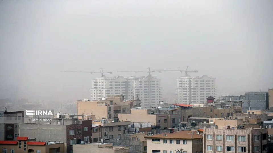 وزش باد در تهران در طی ۲۴ ساعت آینده ادامه دارد