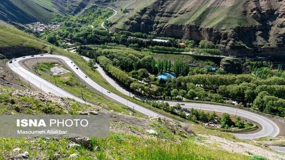 ممنوعیت یکروزه تردد در محور چالوس و آزادراه تهران - شمال