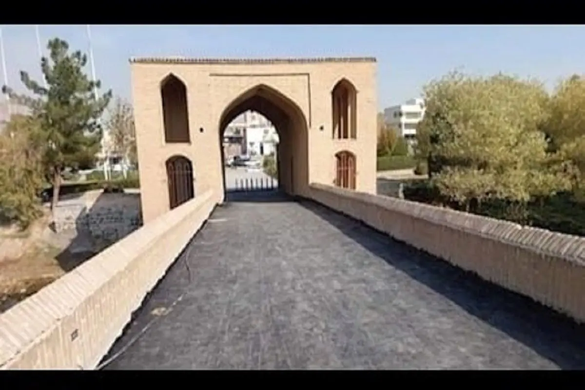 میراث فرهنگی اصفهان: استفاده از قیر و گونی برای عایق‌سازی آثار تاریخی عرف است 

