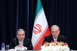Iran's president, foreign minister to visit Egypt
